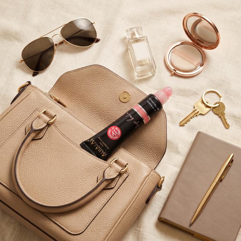 AL-323 SHARZIA LIP BALM